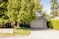 9621 161A STREET - thumbnail 1