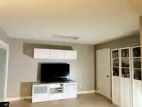 10687 155A STREET - thumbnail 5