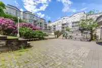 412 14399 103 AVENUE - thumbnail 2