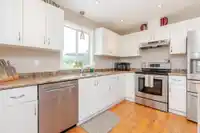 6324 172A STREET - thumbnail 8
