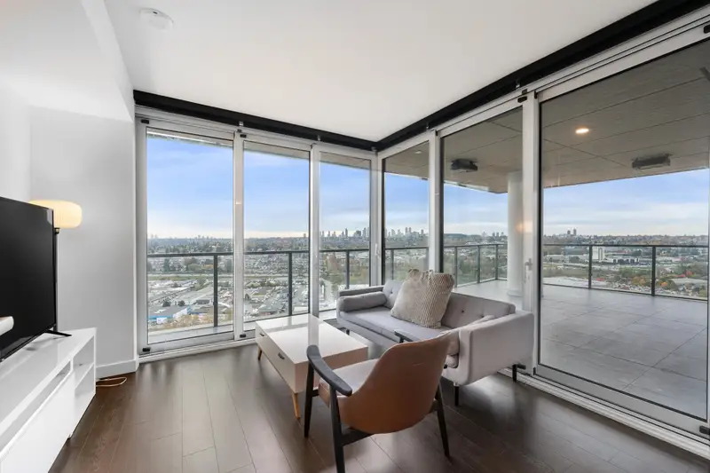 2402 4890 LOUGHEED HIGHWAY - photo 2 of 25