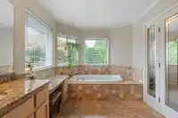 8030 153A STREET - thumbnail 20