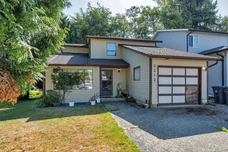 8212 132A STREET - photo 3 of 26