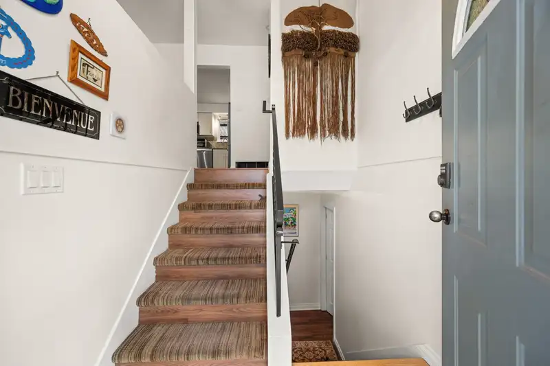5866 179A STREET - photo 3 of 25