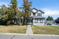 13209 65B AVENUE - thumbnail 3