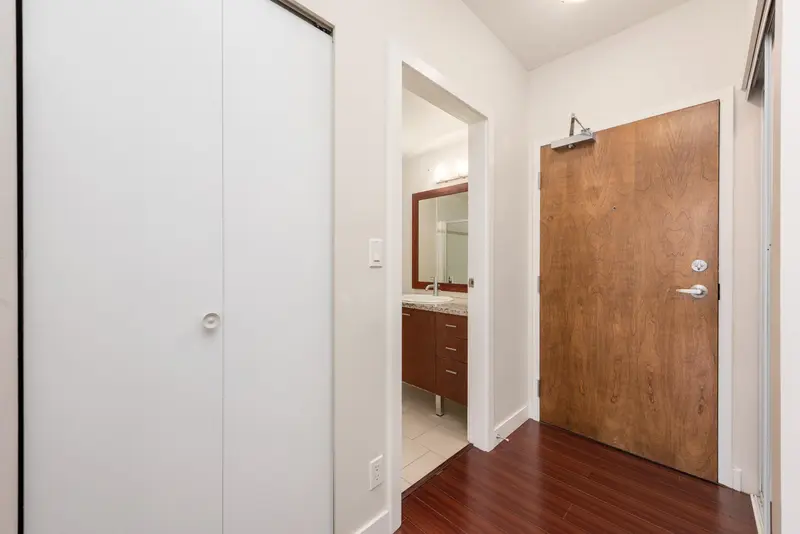 1007 8280 LANSDOWNE ROAD - photo 2 of 25