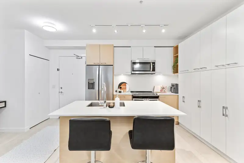 311 13963 105 BOULEVARD - photo 2 of 25
