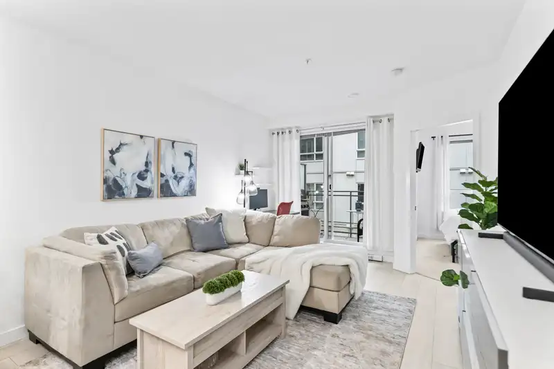 311 13963 105 BOULEVARD - photo 3 of 25