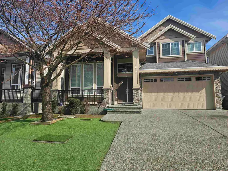 7072 144B STREET - photo 2 of 23