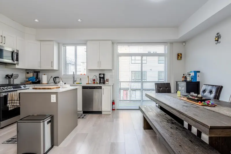 11 19631 55 A AVENUE - photo 3 of 25