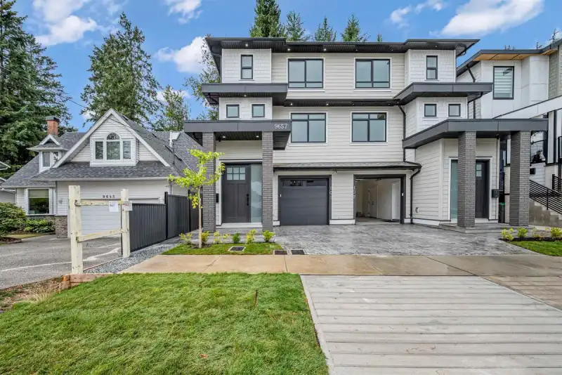 9657 161A STREET - photo 3 of 35