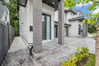 9657 161A STREET - thumbnail 6