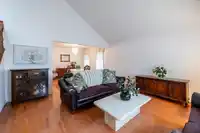 18789 59 AVENUE - thumbnail 10