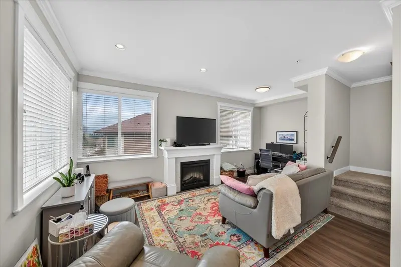 18 10480 248 STREET - photo 3 of 25