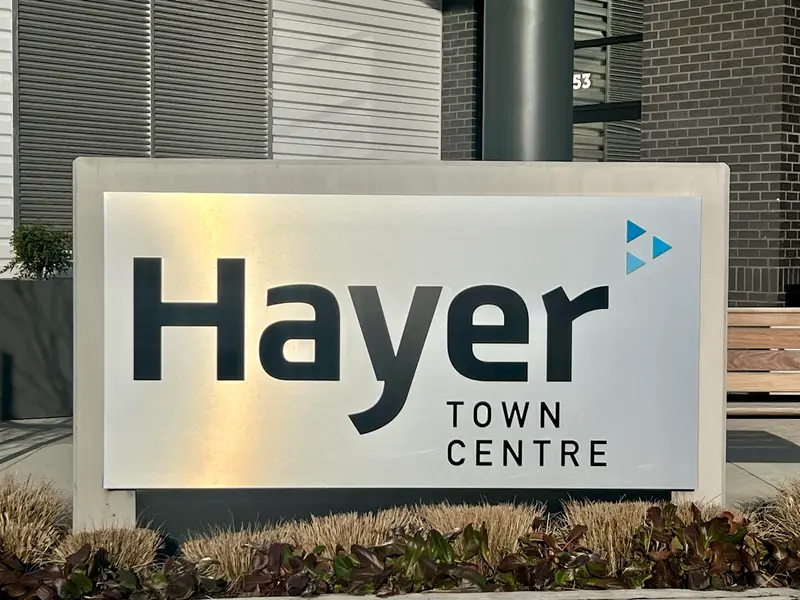 108 19911 76 AVENUE - photo 1 of 24