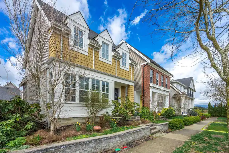 7349 192A STREET - photo 1 of 39
