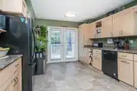 8062 138 STREET - thumbnail 11