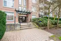 113 10788 139 STREET - thumbnail 1