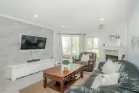 312 16137 83 AVENUE - thumbnail 2