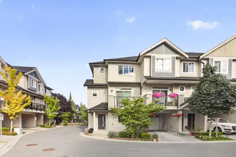 191 13898 64 AVENUE - photo 1 of 1