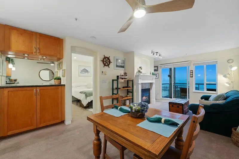 308 333 E 1ST STREET - photo 3 of 25