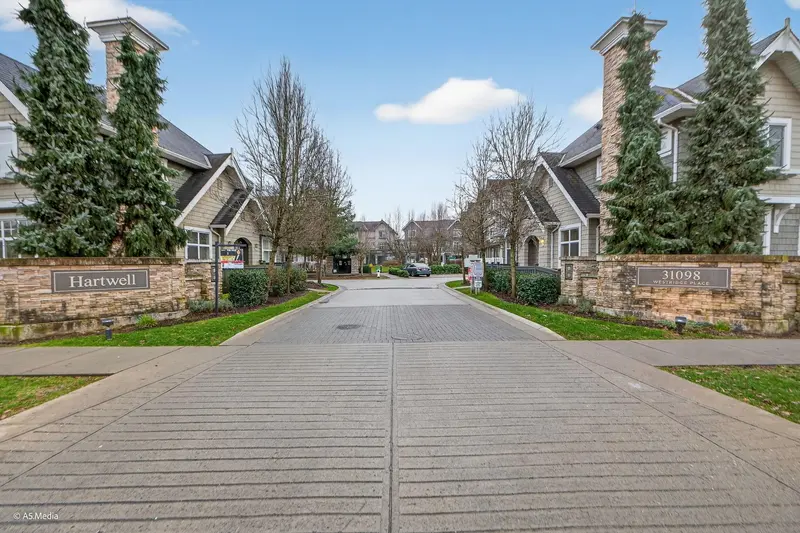 56 31098 WESTRIDGE PLACE - photo 2 of 25