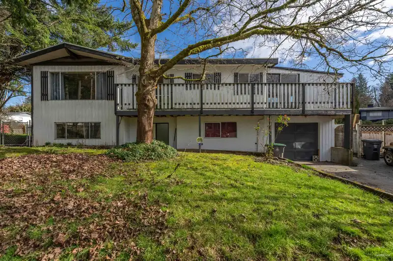 10122 127B STREET - photo 1 of 30