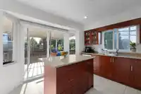 7991 138A STREET - thumbnail 13