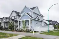 19447 70 AVENUE - thumbnail 1