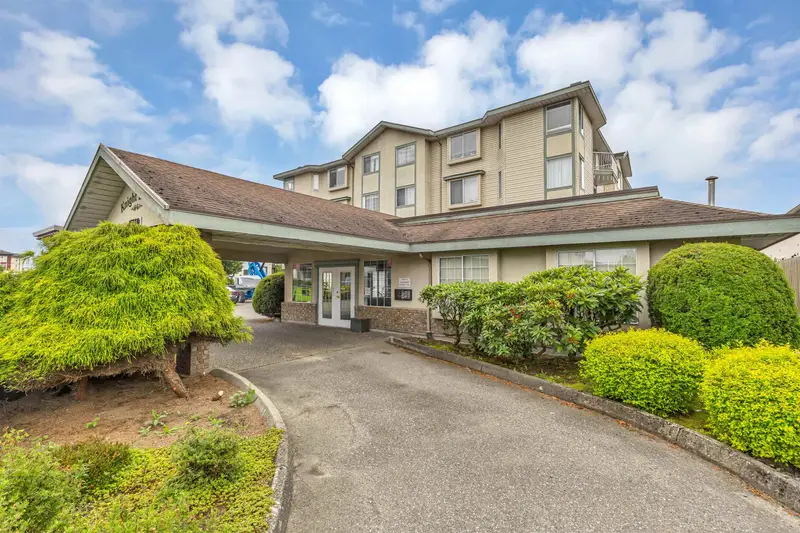 204 45660 KNIGHT ROAD - photo 1 of 25