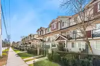 11 13898 64 AVENUE - thumbnail 32