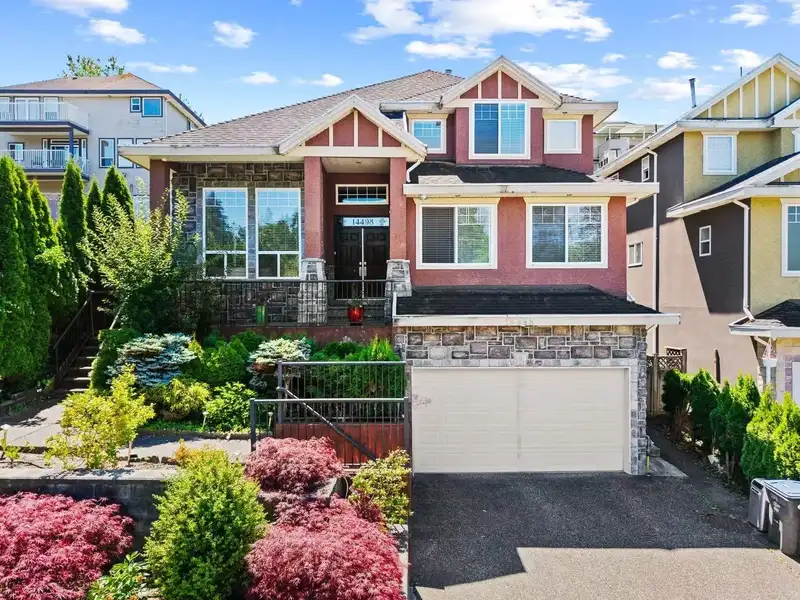 14498 78 AVENUE - photo 1 of 40