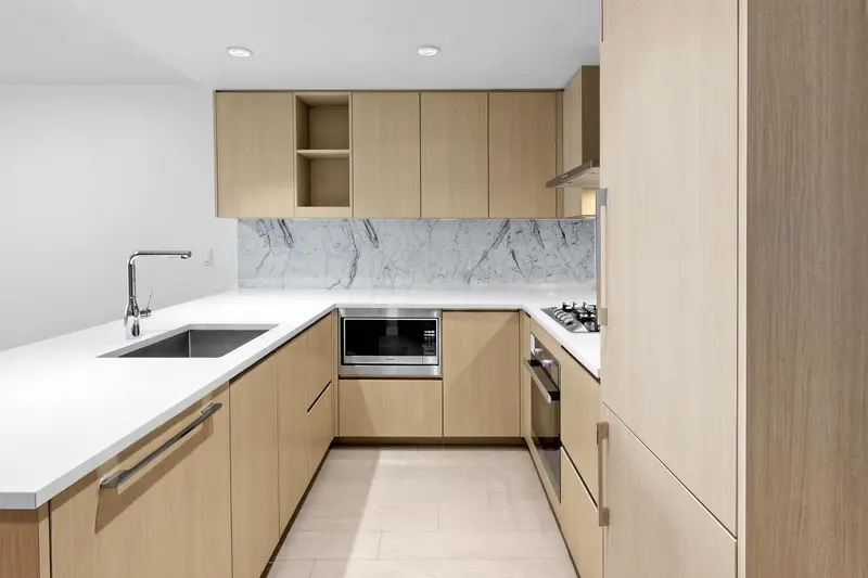 611 455 SW MARINE DRIVE - photo 4 of 25