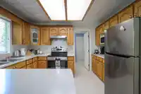 13747 63A AVENUE - thumbnail 16