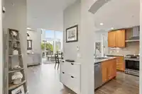303 16483 64 AVENUE - thumbnail 3