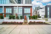 TH17 13428 105 AVE - thumbnail 1