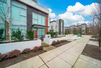 TH17 13428 105 AVE - thumbnail 3
