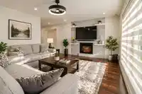 6154 130B STREET - thumbnail 4
