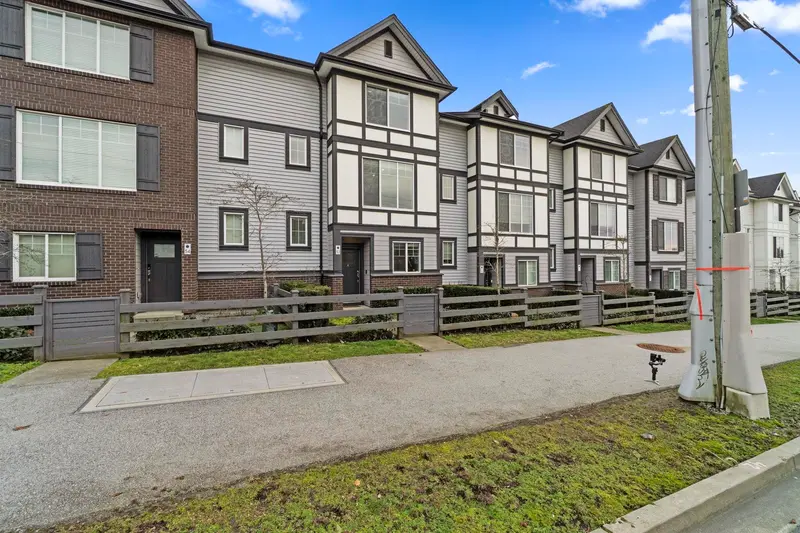 53 11272 240 STREET - photo 3 of 23