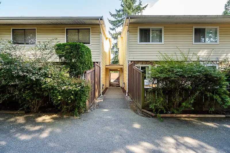12 9402 122 STREET - photo 2 of 28