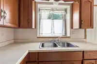 9381 139 STREET - thumbnail 13