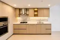 2001 13768 100 AVENUE - thumbnail 3