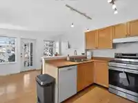 301 9580 PRINCE CHARLES BOULEVARD - thumbnail 10