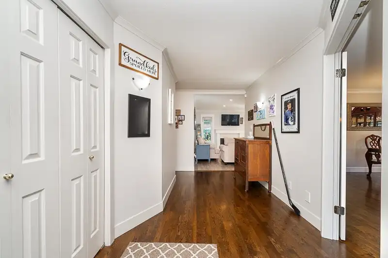 19042 SUNRISE PLACE - photo 3 of 40