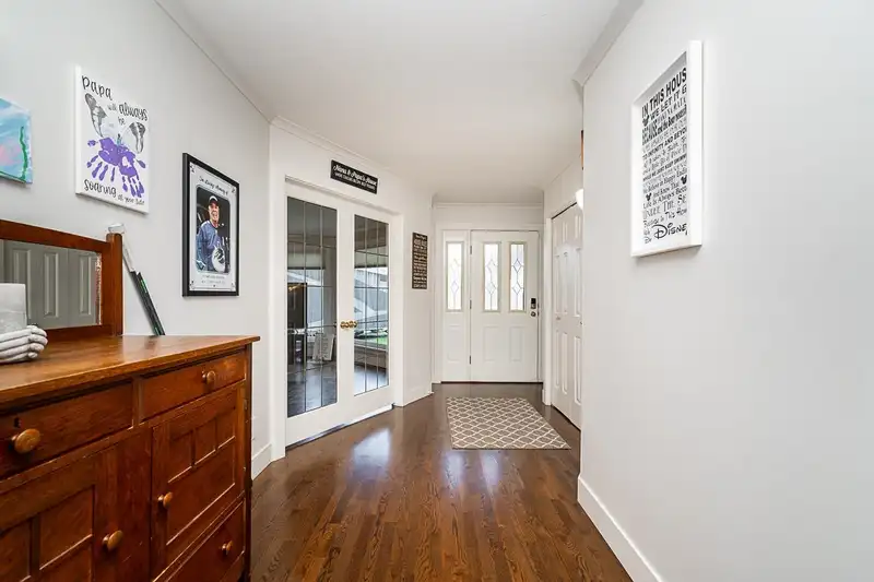 19042 SUNRISE PLACE - photo 4 of 40