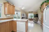 216 13895 102 AVENUE - thumbnail 13