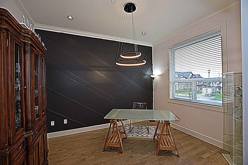 4376 STEPHEN LEACOCK DRIVE - photo 4 of 25