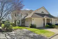 112 16031 82 AVENUE - thumbnail 1