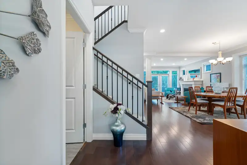 5 6988 177 STREET - photo 2 of 38