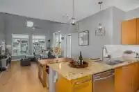 429 15380 102A AVENUE - thumbnail 2